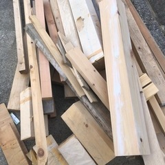 木材　端材　ヒノキ　スギ　薪　DIYに