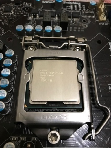 値下げ　インテル コアi7-2600 + 中古　マザーボード P67A-S40 l