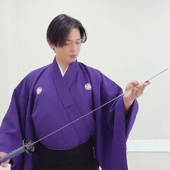 ★子供から大人まで。『刀と扇で美しく舞う、剣詩舞教室』