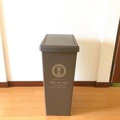 【取引完了】ゴミ箱　無料