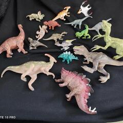 お話中 玩具　恐竜