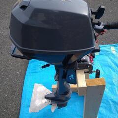 （取り引き完了）2分割のFRPのミニボートとヤマハ2馬力の船外機おまけでガーミンストライカー4（魚探）他のセット
