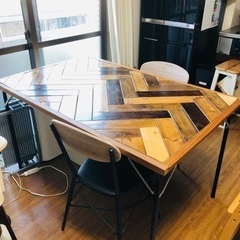 ヘリンボーン折り畳みダイニングテーブル+チェア2脚