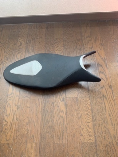 更に値下げします スズキ グラディウス400用ハイシート