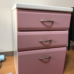 ピンクの収納ケースです！