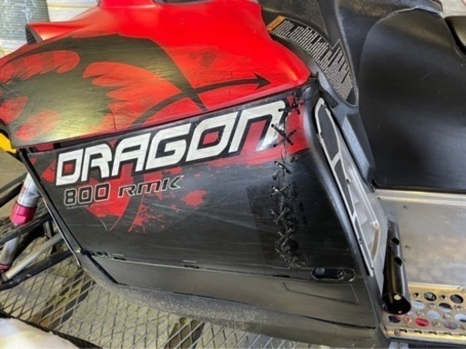 Polaris ポラリス　ドラゴン　スノーモービル