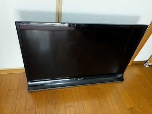 テレビ　40インチ　中古　SHARP 40V型　地上　　　デジタルハイビジョン　液晶テレビ　LC-40J9