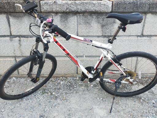 引渡し限定】GT アバランチェ3.0 街乗りクロスバイク仕様