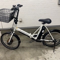 【ネット決済】🔴　電動自転車　充電器あり　サンヨー