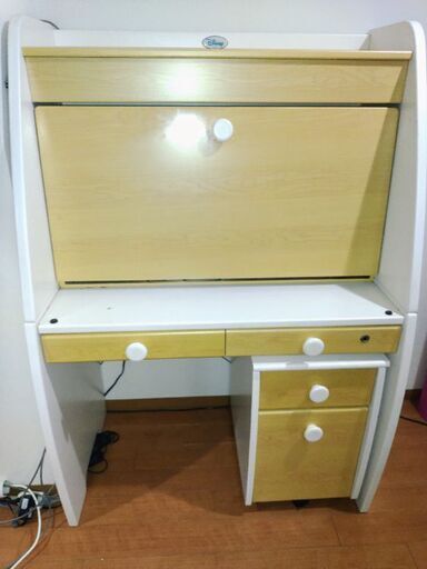 ディズニーデスク 学習机 ひろ 四ツ谷のテーブル 学習机 の中古あげます 譲ります ジモティーで不用品の処分