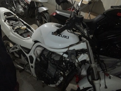 gsf1200 スズキ　白バイ　部品取り　クランキングOK