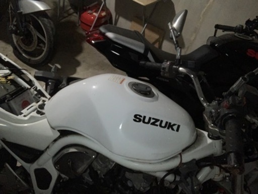 gsf1200 スズキ　白バイ　部品取り　クランキングOK gsf1200 スズキ 白バイ 部品取り クランキングOK 【公式通販】