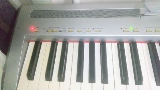 YAMAHA 電子ピアノ P-85 シルバー - beautifulbooze.com