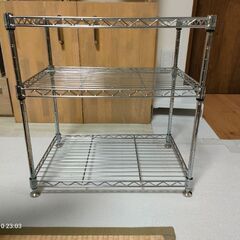 【取りに来ていただける方限定】小型スチールラック