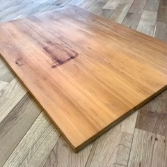 テーブルの木天板　60cm x 90cm弱