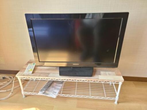 テレビとテレビ台です。清須市春日に取りに来れるかた限定です。