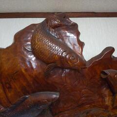 木彫りの鯉の彫刻 - 三養基郡