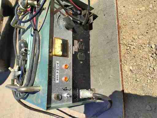 AC/DCインバーター　２４V  車中泊、その他、に活用