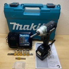 中古 マキタ　TD111D  充電式 インパクトドライバ　セット