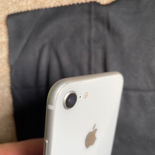 iPhone8 ［中古] 90%バッテリー