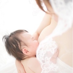 いつ終わるかわからない授乳時期を神秘的な写真に…授乳フォト - 宇都宮市