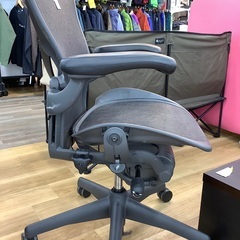 【トレファク高槻店】取りに来れる方限定！Herman Miller（ハーマンミラー）のアーロンチェアです！！！