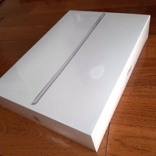 (受け渡し決定しました)【新品未開封】iPad 第9世代 64GB シルバー　シュリンクつき未通電