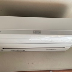 【美品21年製　TOSHIBAルームエアコン8畳】