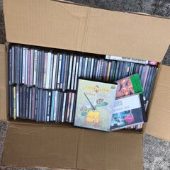 J0339 CD DVD大量／1箱～70箱　１箱1000円～