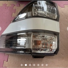 ヴェルファイア20系 前期　後期テールランプ テールライト