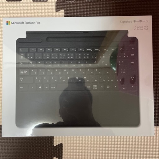 MicrosoftのSurfaceProX,SurfacePro8で使えるキーボードです。