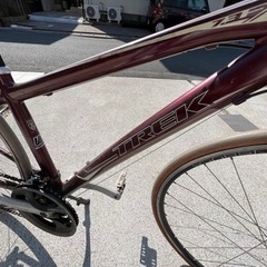 TREK クロスバイク　FX7.3　赤　レッド　トレック