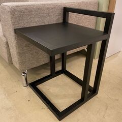 宇都宮でオシャレな家具を探すなら『オトワリバース！』テーブル 
