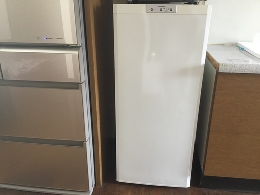 三菱電機　冷凍庫　2019年製　MF-U12D-S 121L 三菱電機 MF-U12D 価格比較 - 価格.com