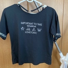 LOVETOXIC ラブトキシック　Tシャツ　子供服Sサイズ