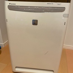 中古 ダイキン(DAIKIN) パワフル空気清浄機 家電 光クリ...