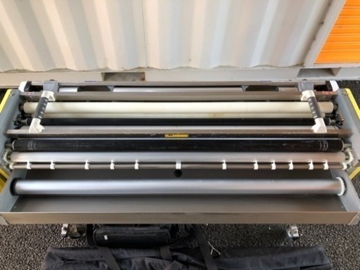 自動クロス糊付け機 プライムミューIII 売ります壁紙 クロス