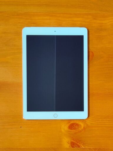 【屋内使用のみ】iPad Air2 cellular+wifi 16G au