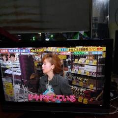 HITACHI液晶テレビ　37インチ　2010年式　無料