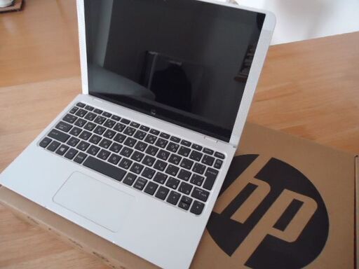 HP 10.1型ノートPC　Win10 ・Atom・eMMC 64GB・メモリ 4GB　新品同様　WiFi搭載　カメラｘ2