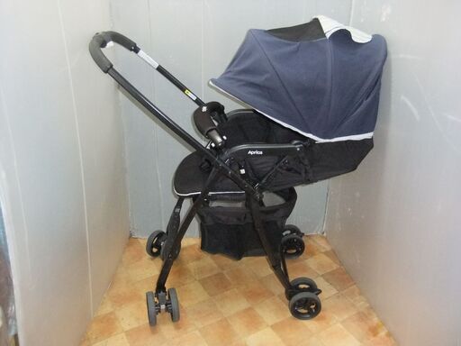 綺麗/カルーンエアーAB/１～３６カ月/軽量３，９kg/ハイシート/２０１９年購入
