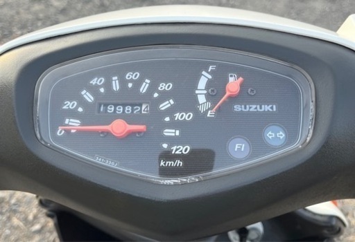 195. 動画あり スズキ アドレスV125 小型 バイク 125cc 車体