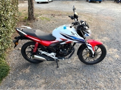 198.  動画あり　ホンダ　CBF 125R  小型　バイク　車体