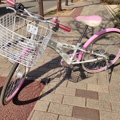 ２４インチ　子供自転車　女の子向け　ピンク　24型