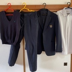 県立商業高校受ける男の子オススメ!上下セット買ったばかりの県立商業