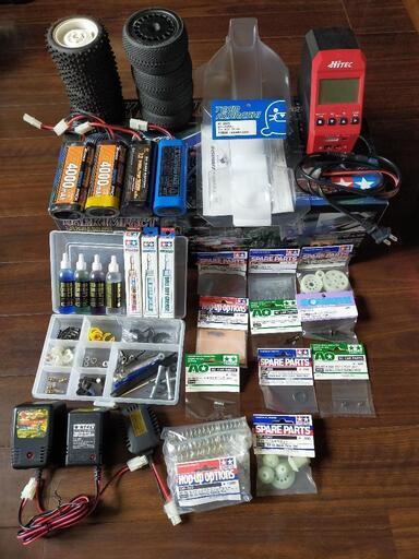 取引中です。TAMIYA DF-3 , TT02B , 充電器、予備部品、強化パーツ等