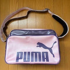 PUMA エナメルバック