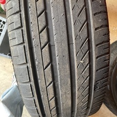 ディレッザ　17インチ　8j+33 5H 114.3 4本