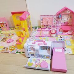 メルちゃん　お家　スーパーマーケット　救急車