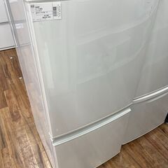 SHARPの2ドア冷蔵庫『SJ-D14B-W　2016年製』が入...